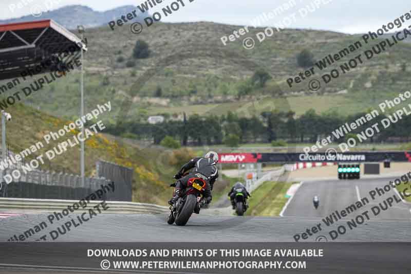cadwell no limits trackday;cadwell park;cadwell park photographs;cadwell trackday photographs;enduro digital images;event digital images;eventdigitalimages;navarra;no limits trackdays;peter wileman photography;racing digital images;trackday digital images;trackday photos